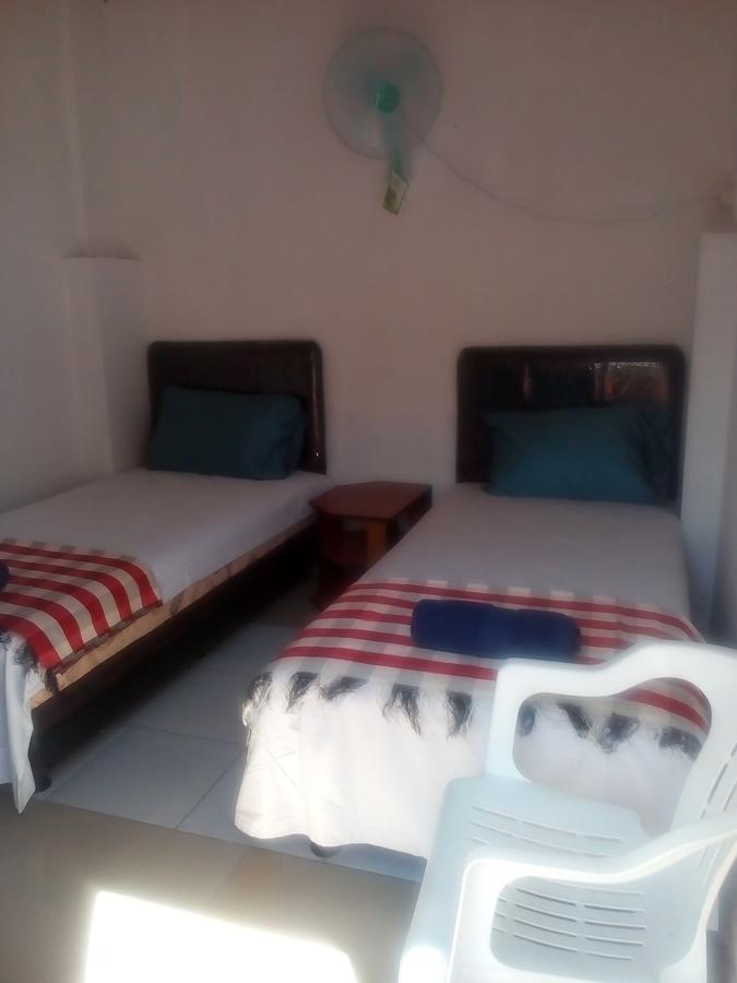 Izaac'S Bed & Breakfast Lovina Exteriér fotografie